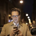 How to Be More Confident When Messaging on Dating Apps