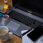 How to manage work-life balance without neglecting your partner