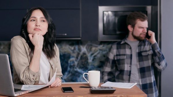 Are Financial Issues the Main Reason Relationships Fall Apart