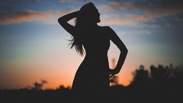 The Power of Positive Affirmations for Building Dating Confidence
