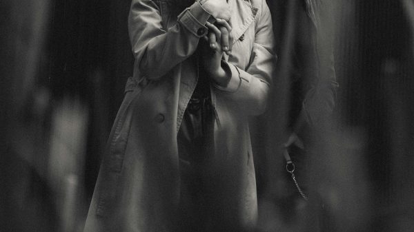 Should You Share Your Future Goals on a First Date