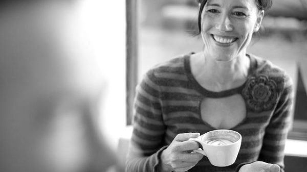 Should You Dress to Impress or Be Casual for a First Date