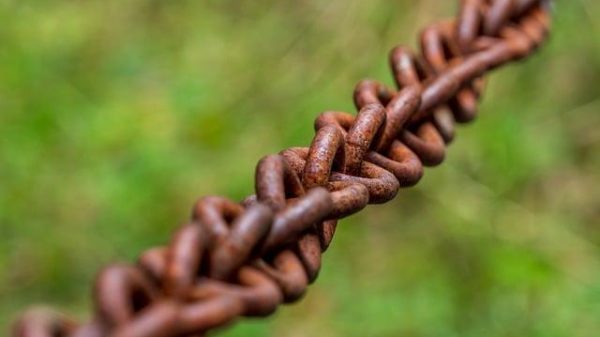 Are Some People Incapable of Building Emotional Connections